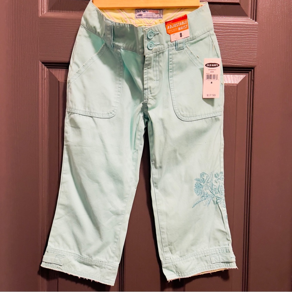 Old Navy New with Tags Girls Mint Green Capri with an Adjustable Waist size 8
